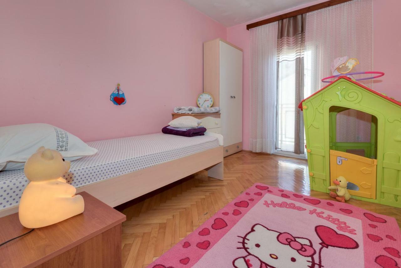 Lara Apartment Šibenik Esterno foto