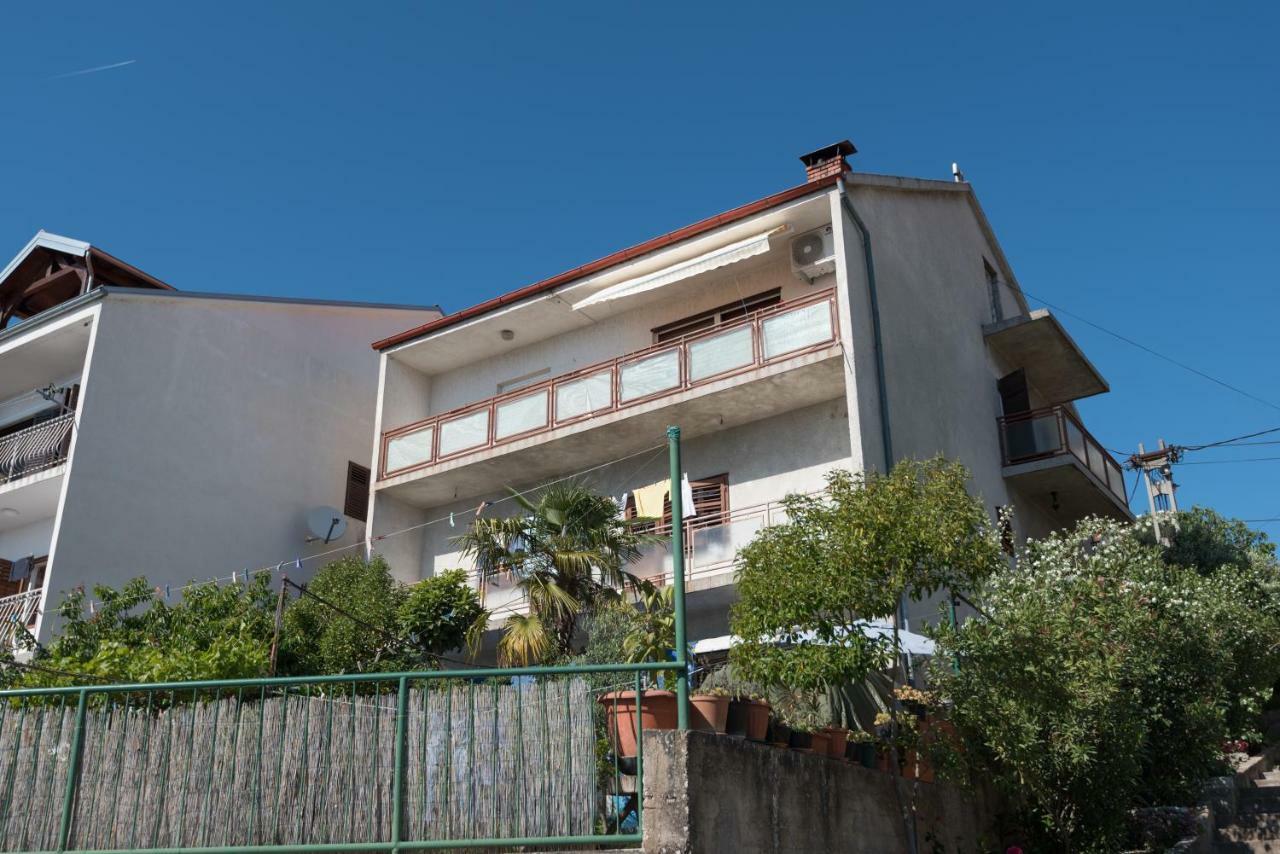 Lara Apartment Šibenik Esterno foto