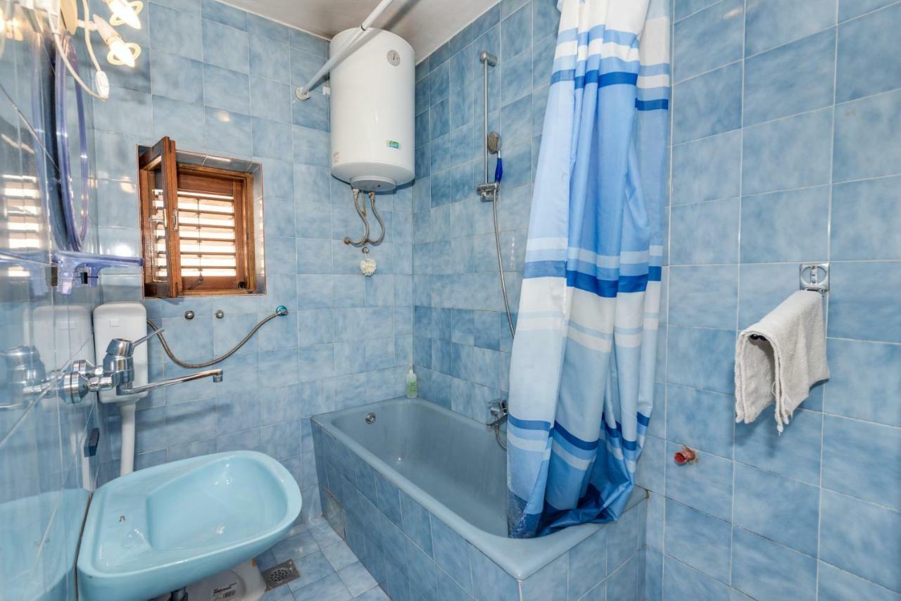 Lara Apartment Šibenik Esterno foto